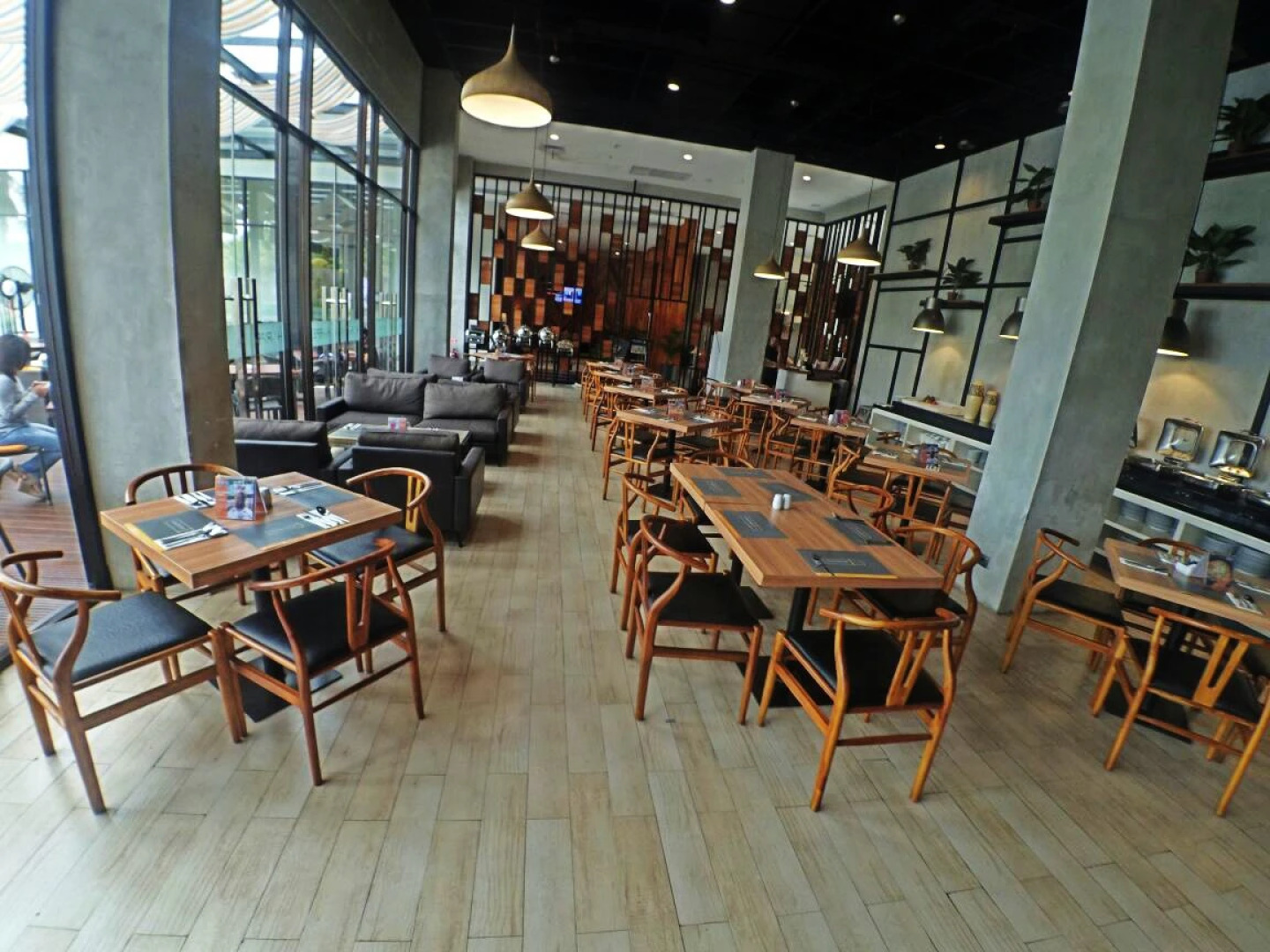 Отель Harper Purwakarta