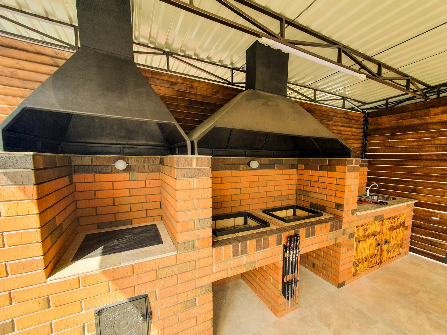 Частный Дом на Берегу Азовского Моря