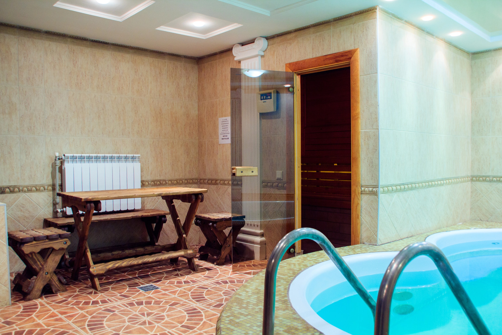 Отель Парус