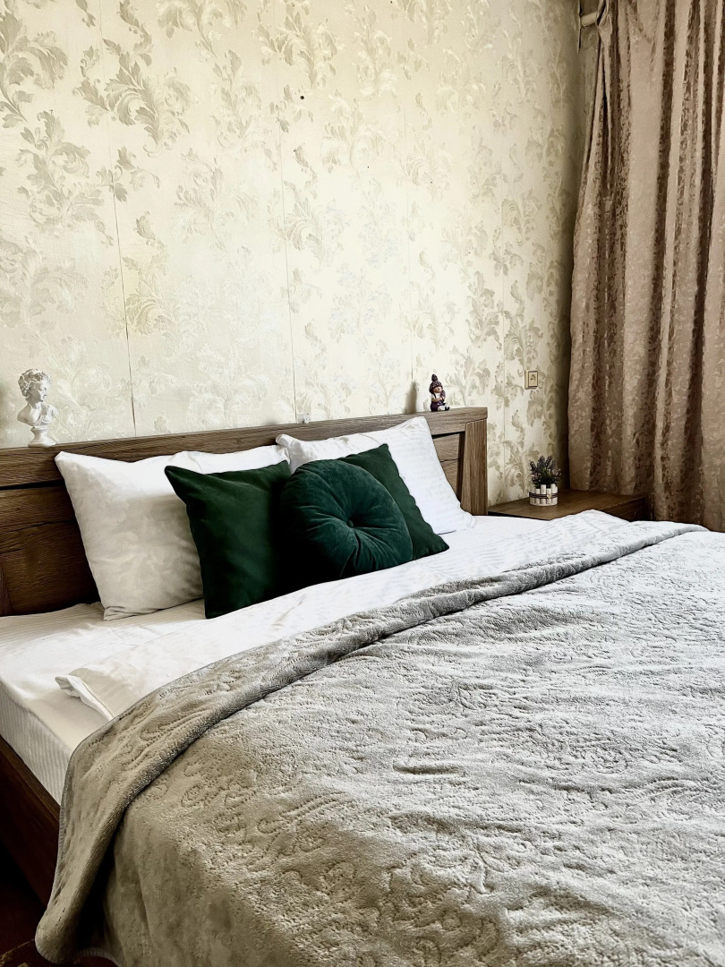 Квартира в тиxoм районе горoдa