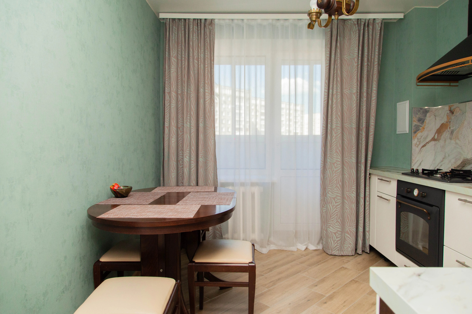 Квартира Двухкомнатные на улице Антонова 47