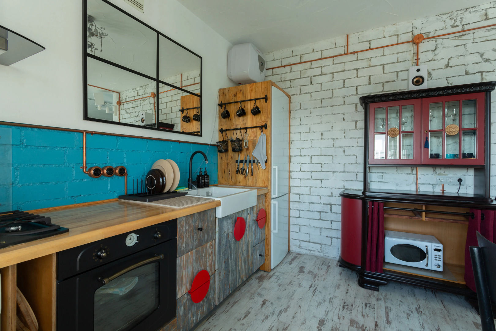 Апартаменты «Атмосфера» | Безумное Чаепитие — Сказка С Настоящим Комфортом