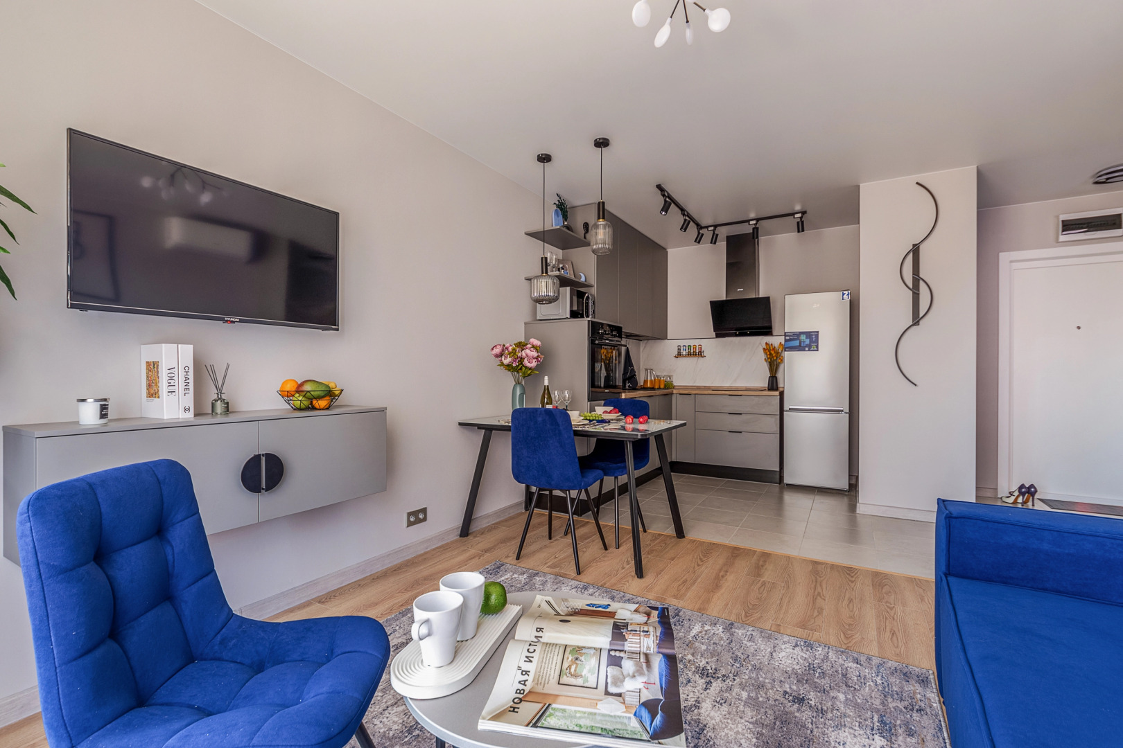 Апартаменты Евро-2 у м. Лесная