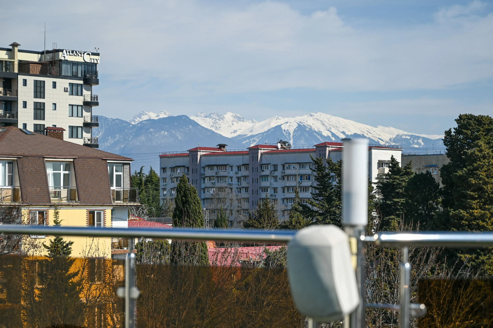 Отель Shine House