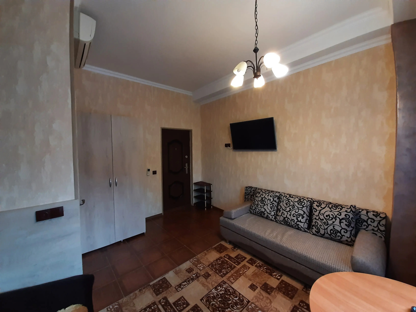 Меблированные комнаты Версаль