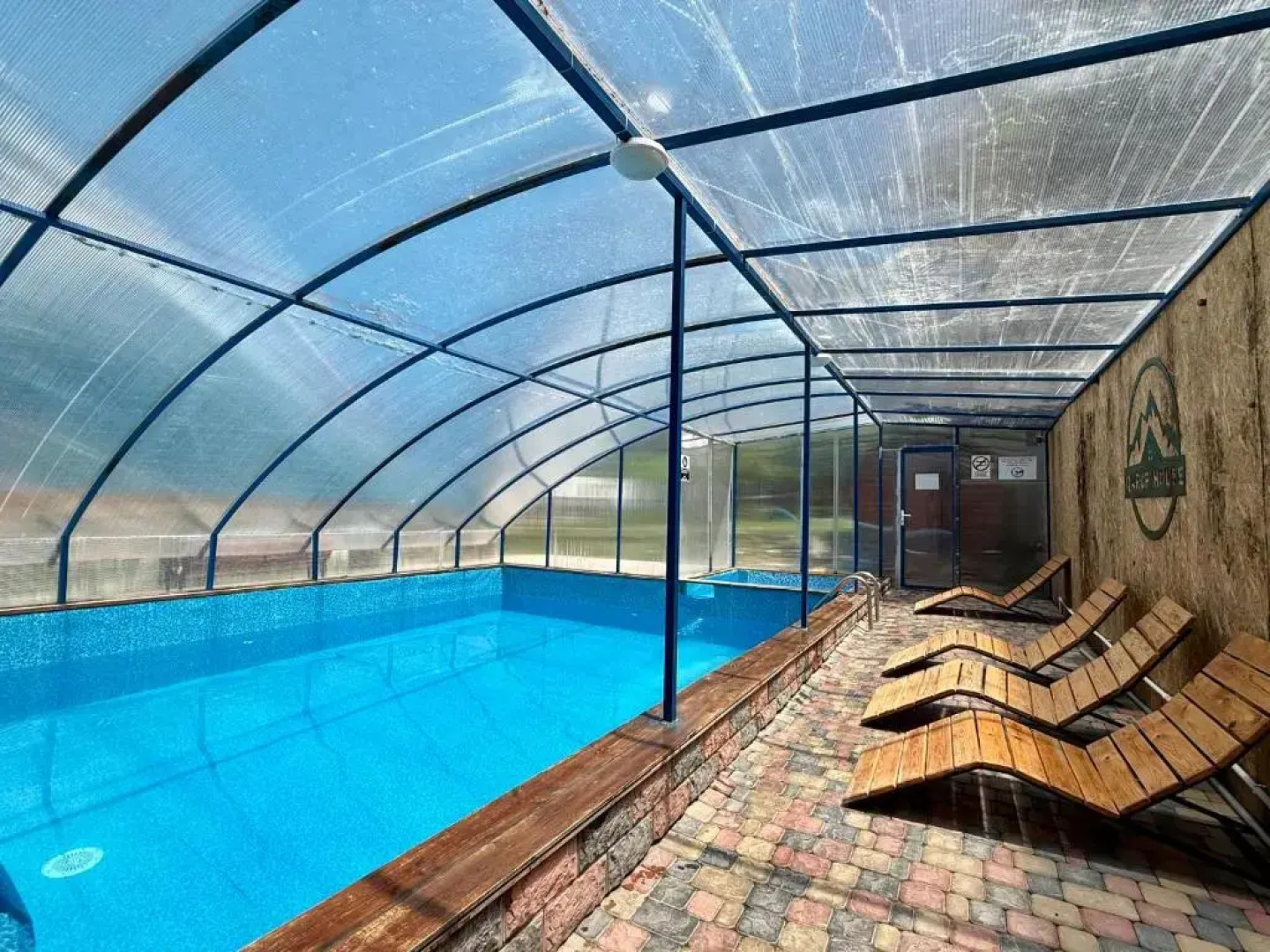 Курортный отель Qarup House