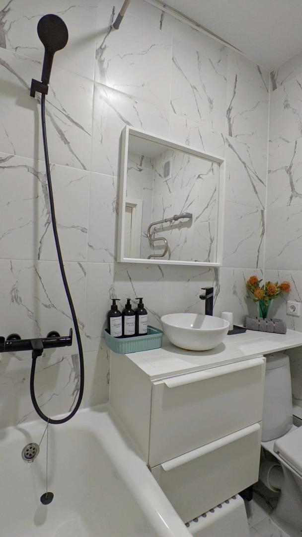 Квартира Приморский Legend 1-к с Диваном на Кухне