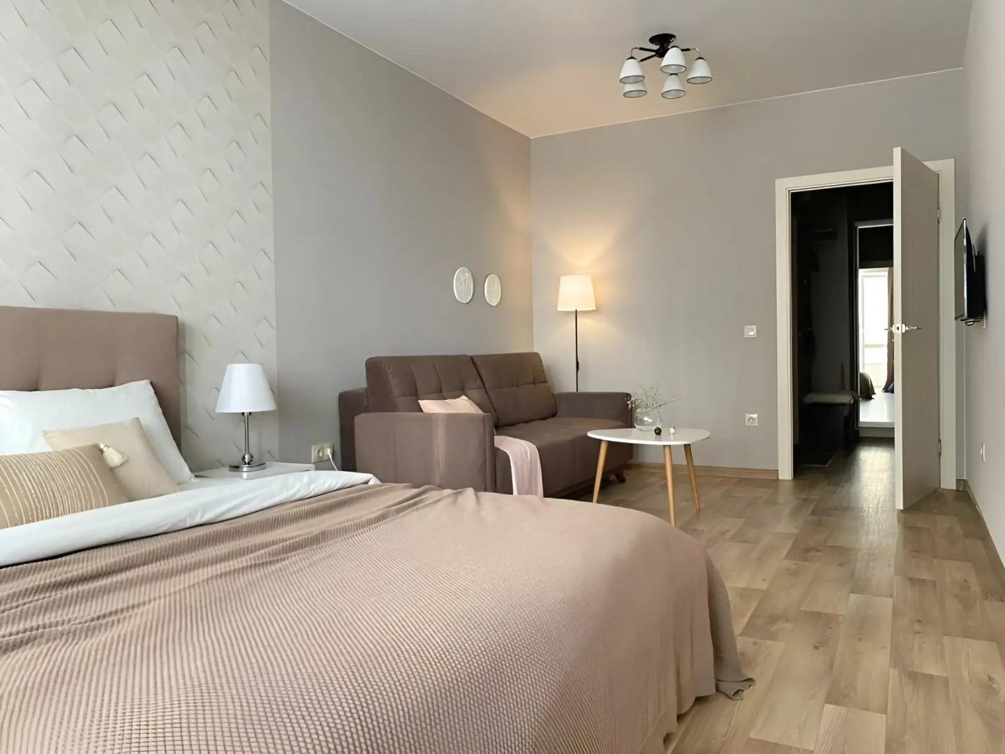 Квартира Старокубанская 137