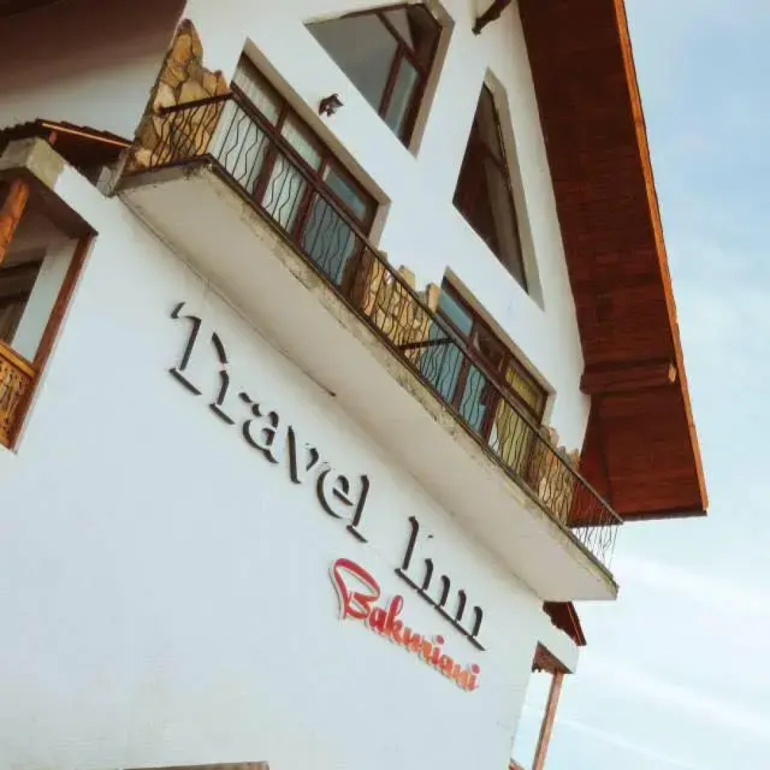 Отель Travel Inn Bakuriani