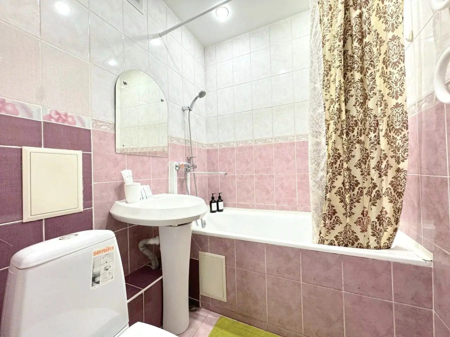 Квартира однокомнатная в центре на Островского рядом с МВД и ГорСадом