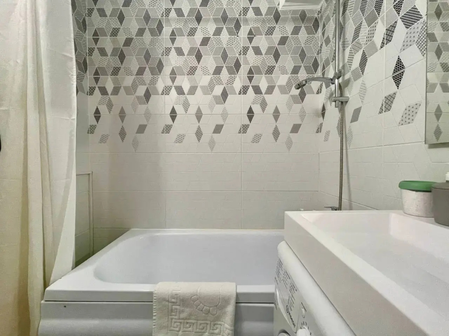 Апартаменты с Видом на Парк Метро Площадь Мужества 10 Минут Пешком