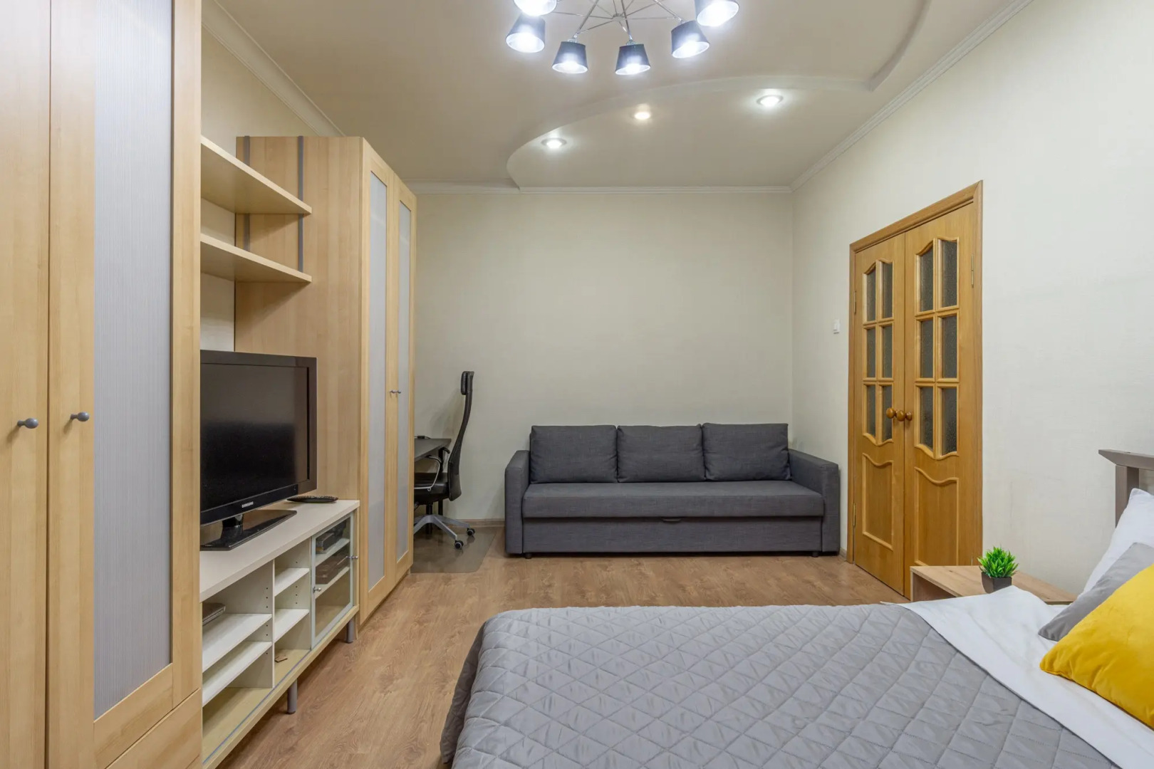 Квартира на Ломоносовской