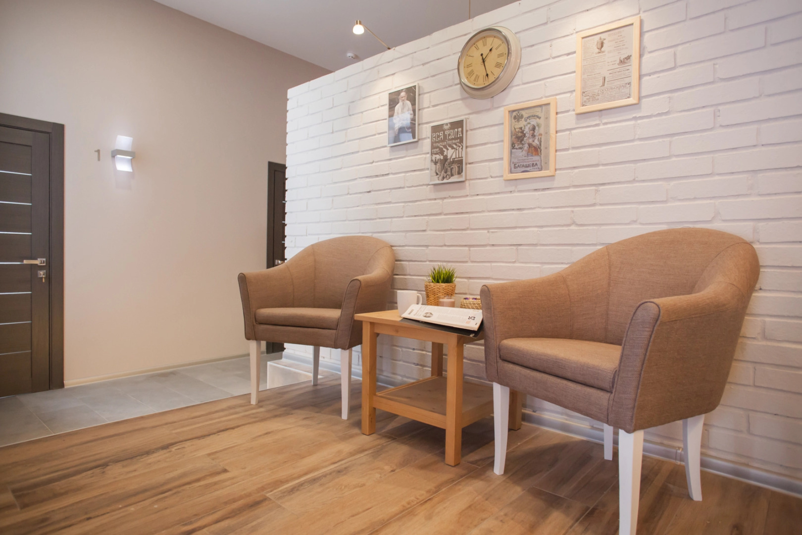 Отель Метро