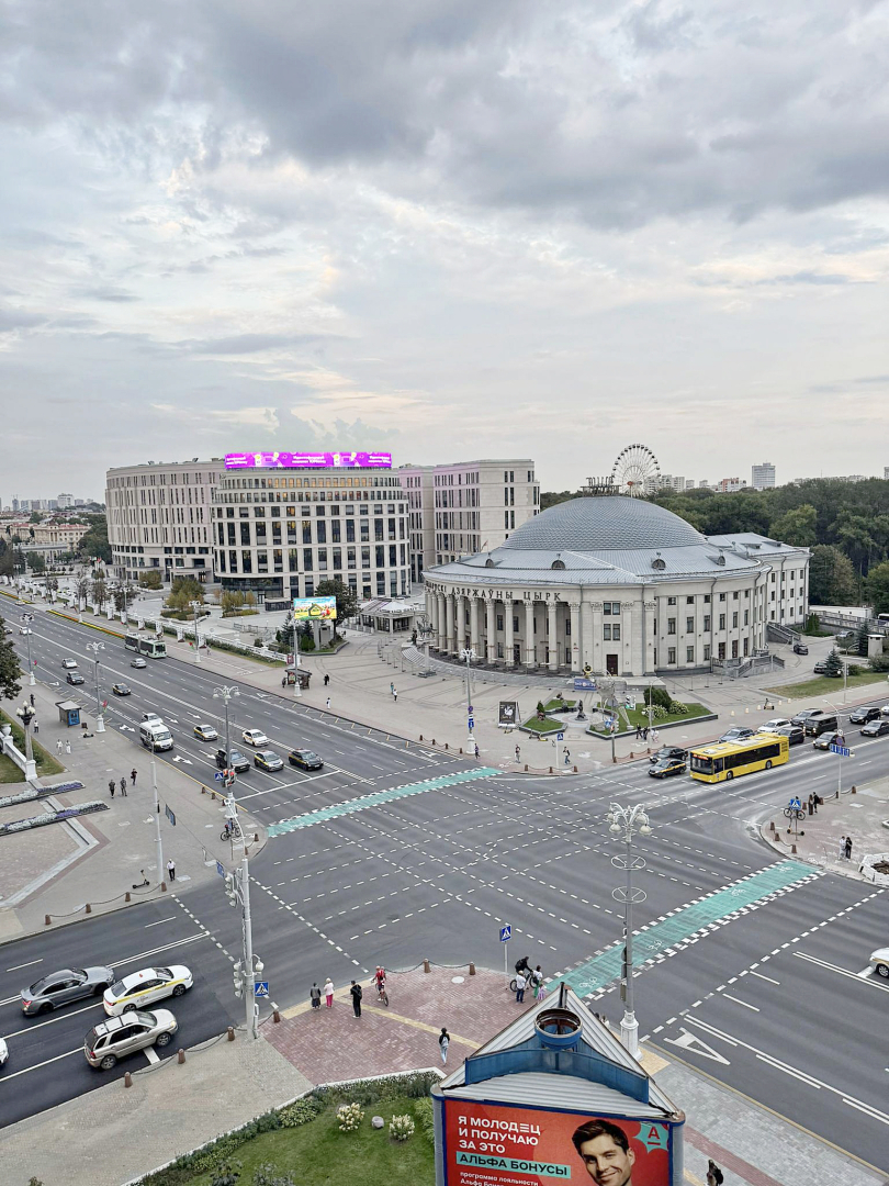 Апартаменты Центр Цирк Зыбитская Трёшка