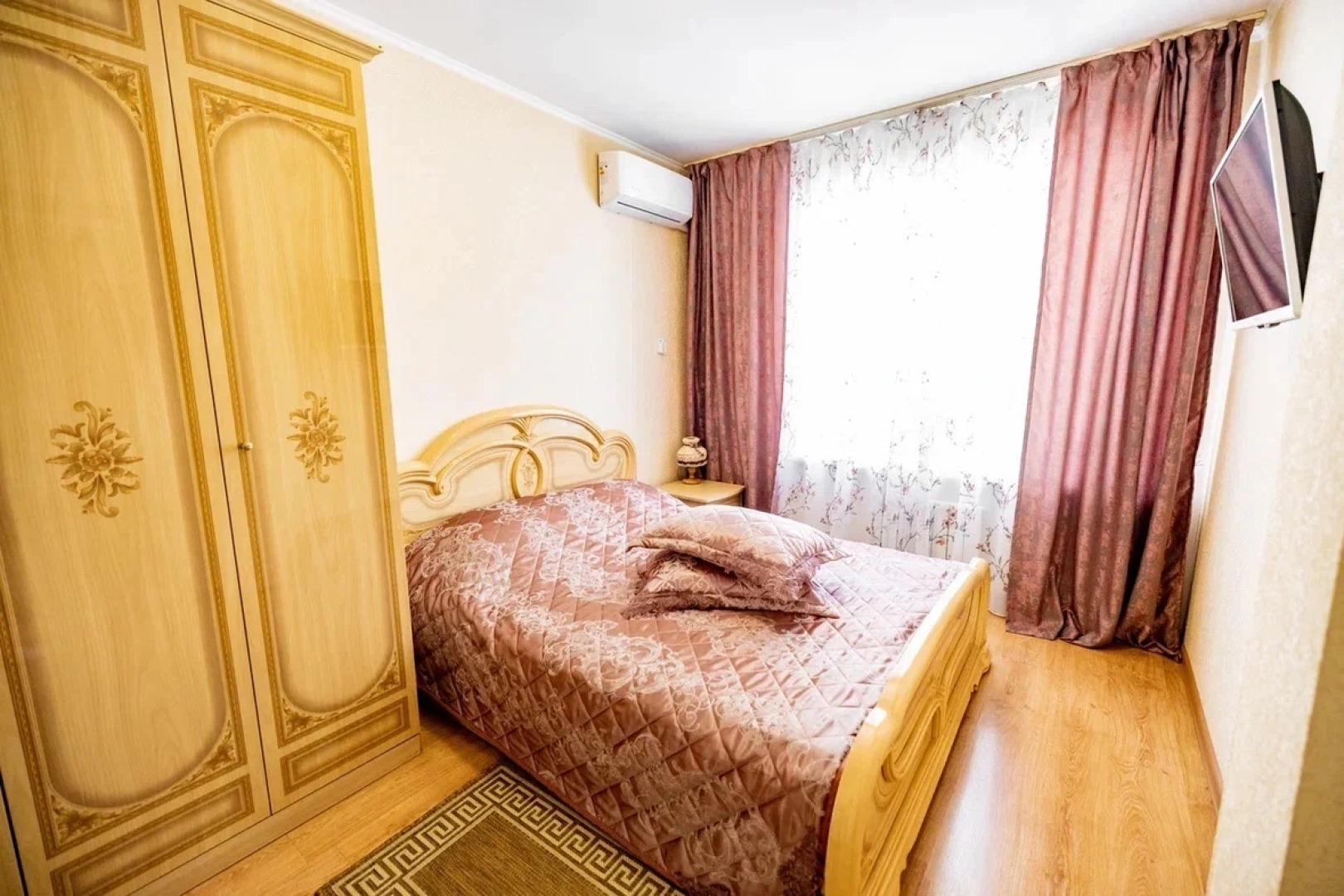 Отель На Вайнера