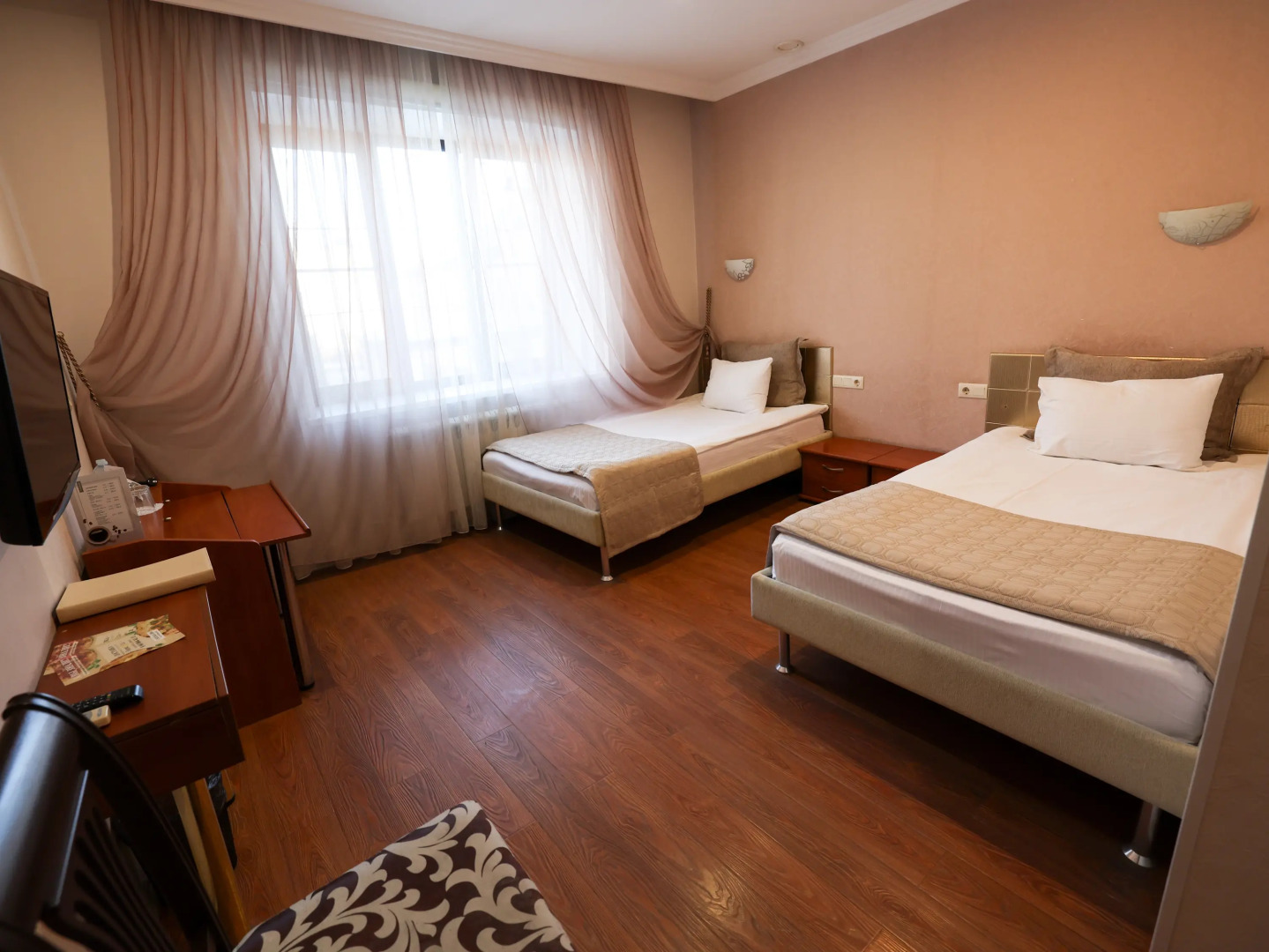 Гостиный двор Зуевский