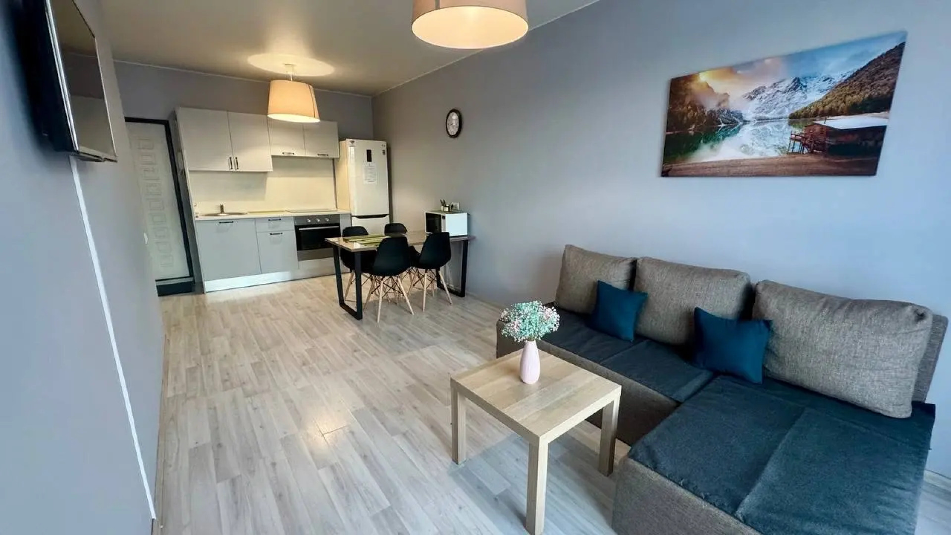 Квартира Capital Apartments