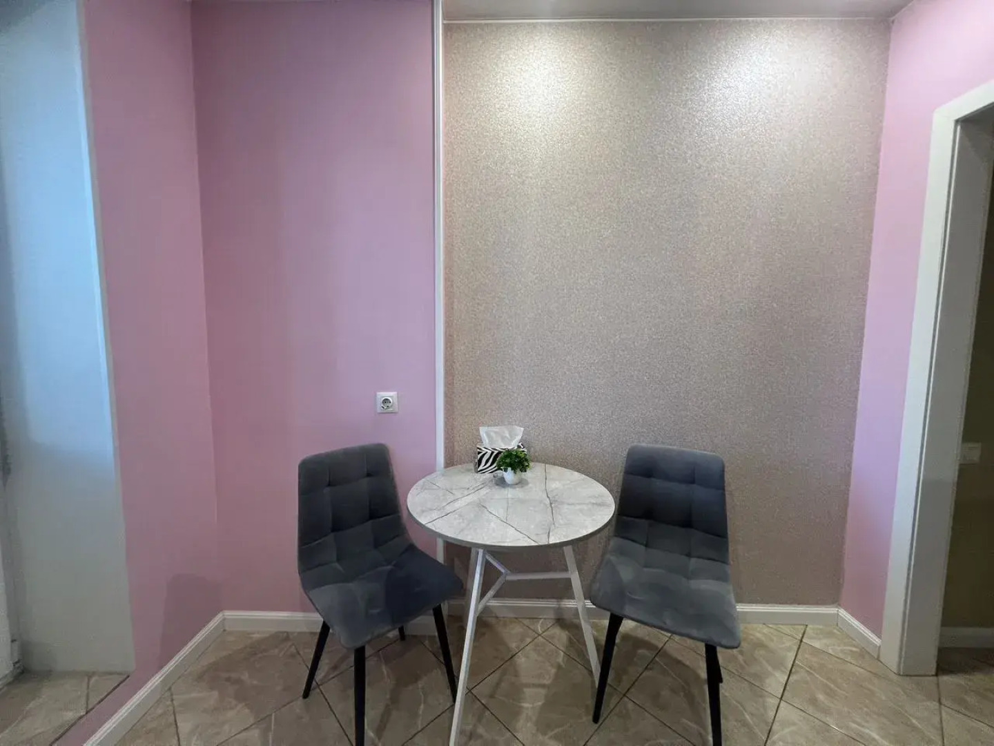 Апартаменты на улице Просвещения 13/2