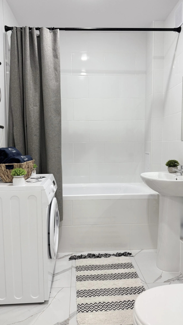 Апартаменты Yousinn Ясный берег 43