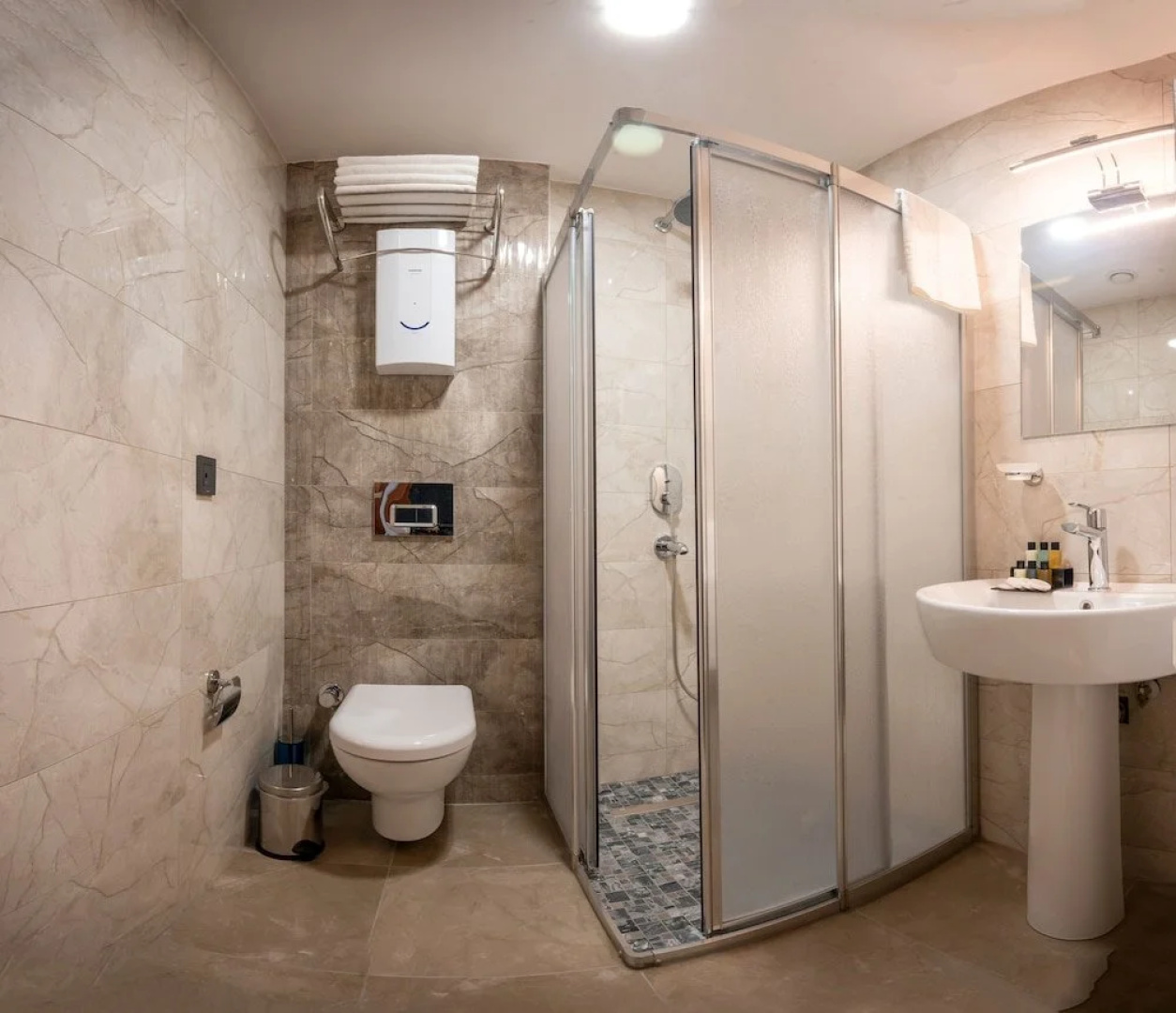 KA Hotel Suites