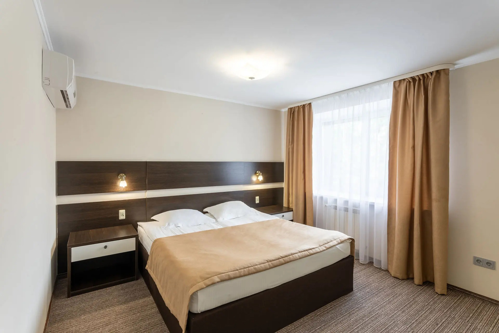 Отель Парк Сити