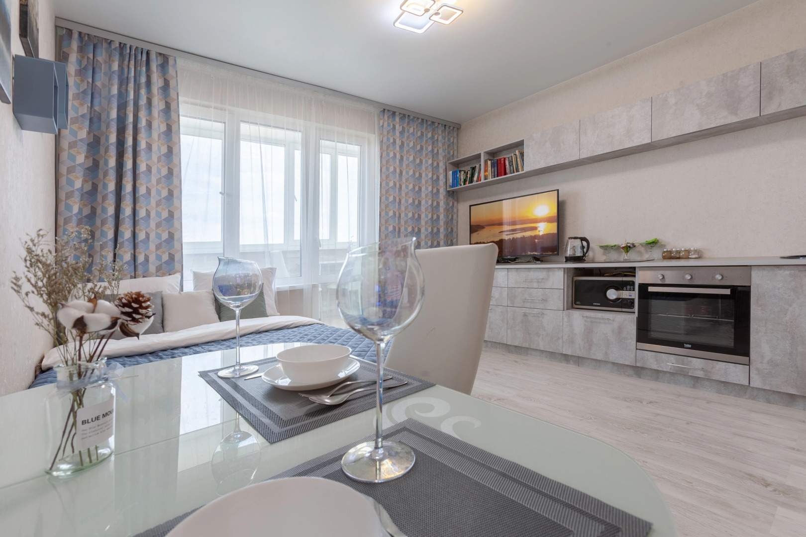 Апартаменты RentPlaza на Губернаторской