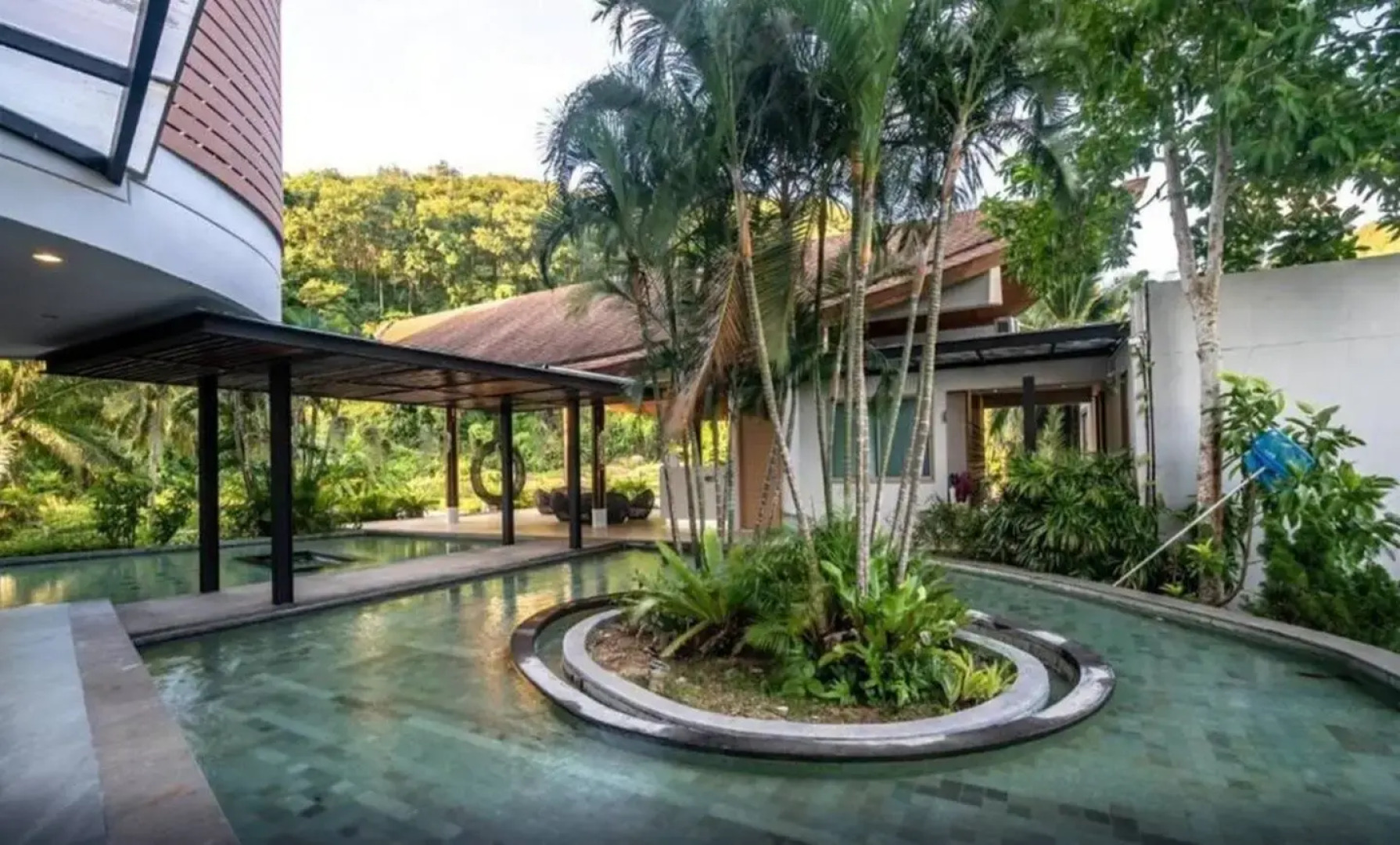 Апартаменты Veloche Group by Continent