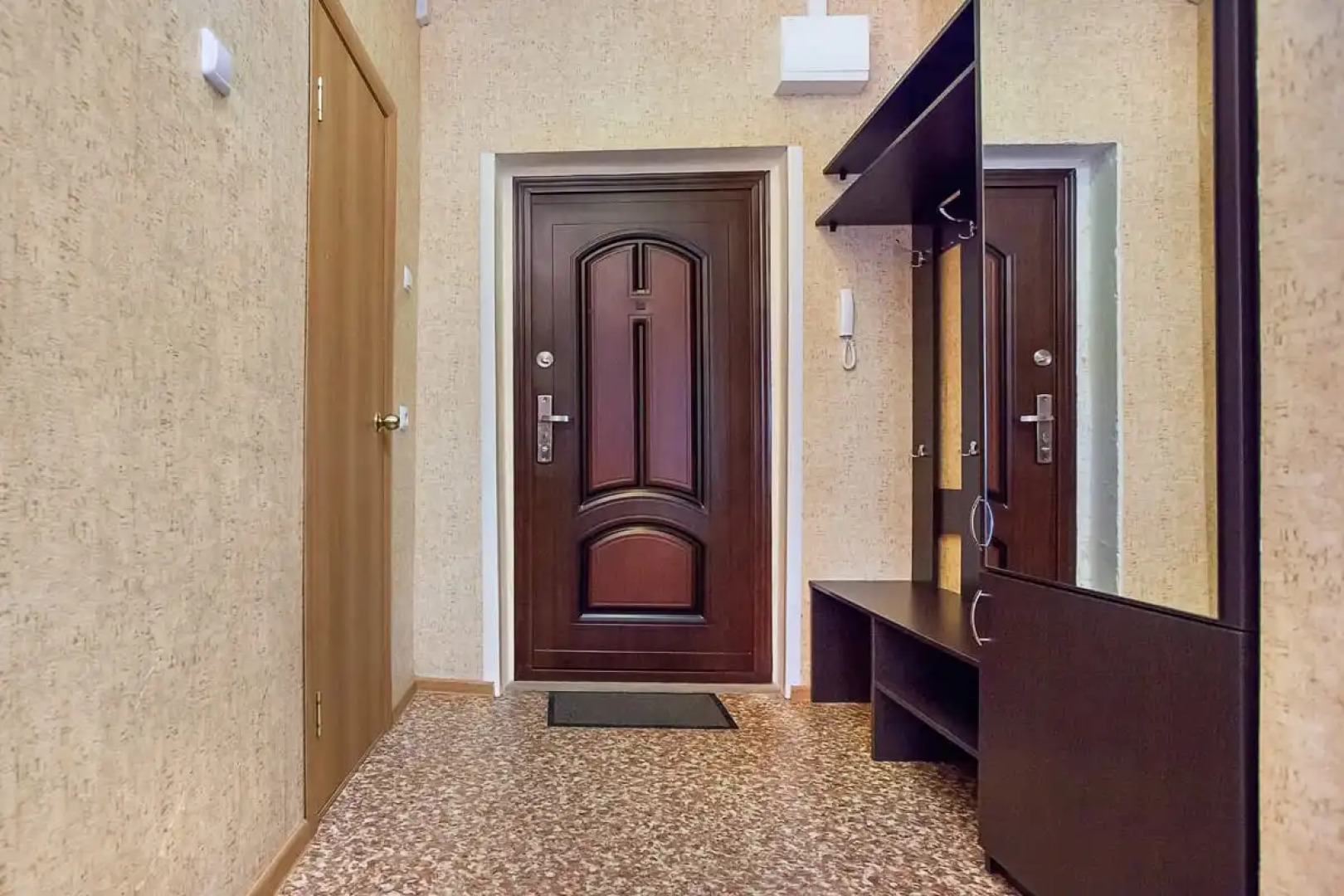 Апартаменты ZebraHome с видом на лес