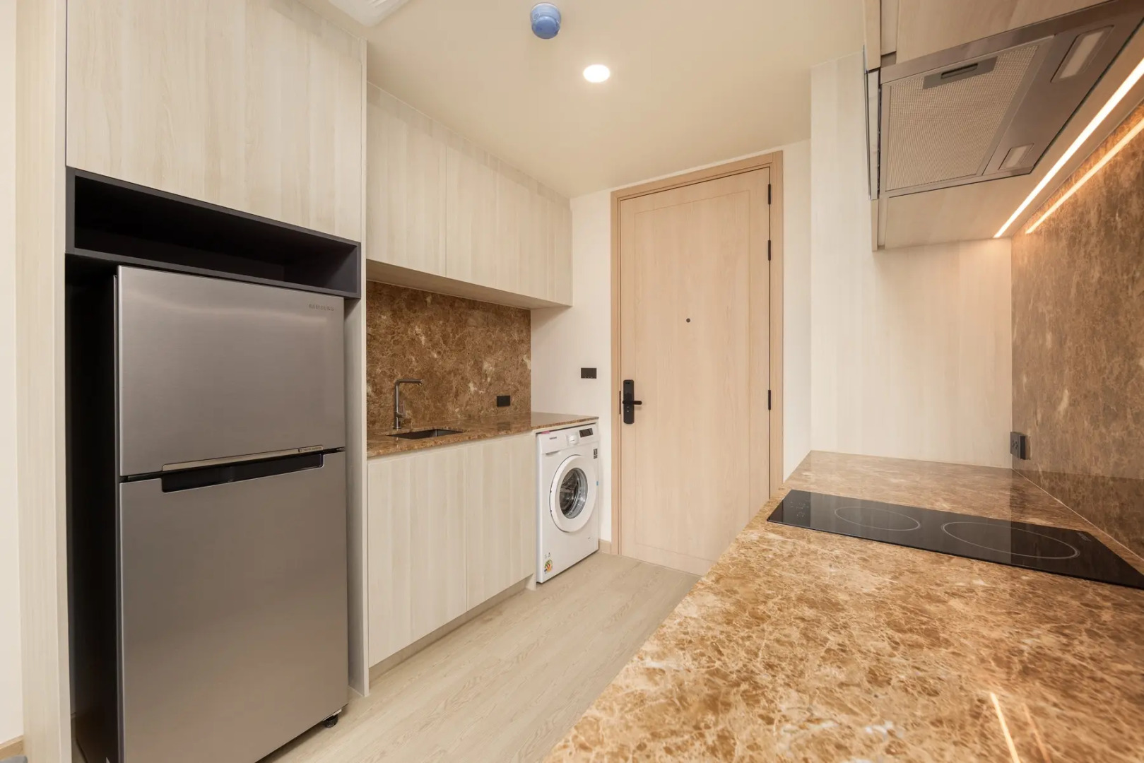 Apartment Ozone condo by TropicLook