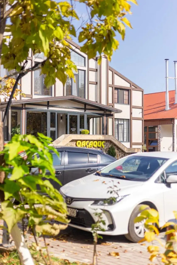 Отель Gacha-Gooch Forest