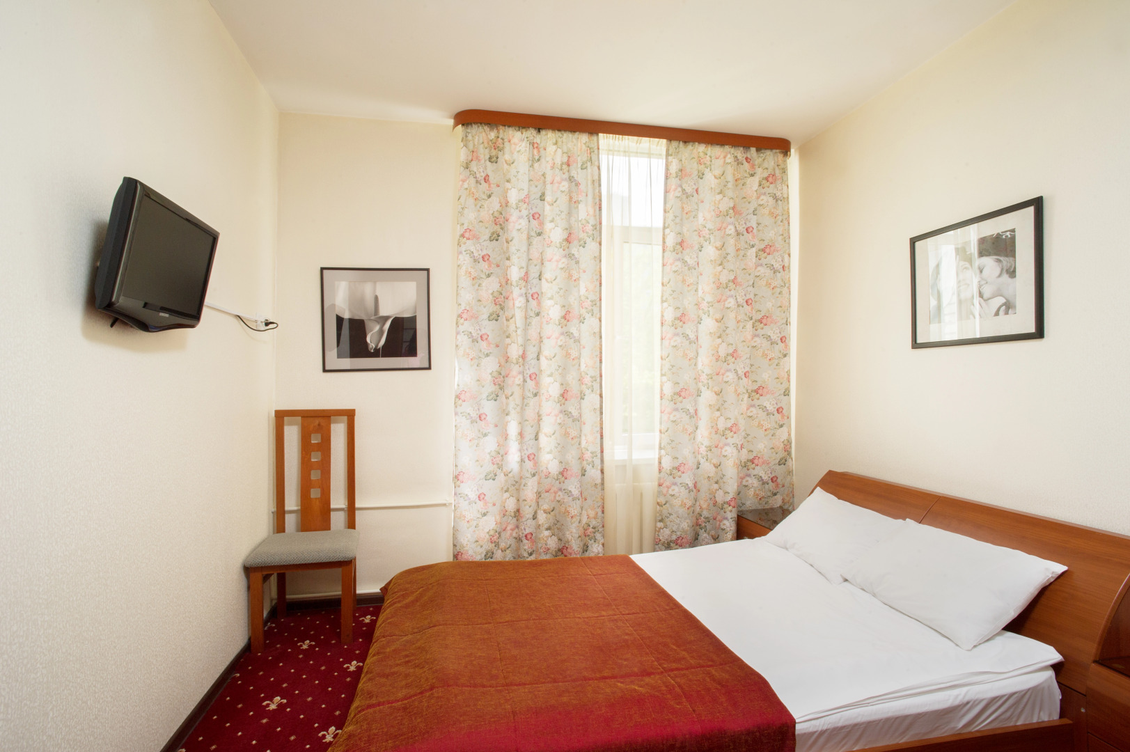 Гостиница Первомайская