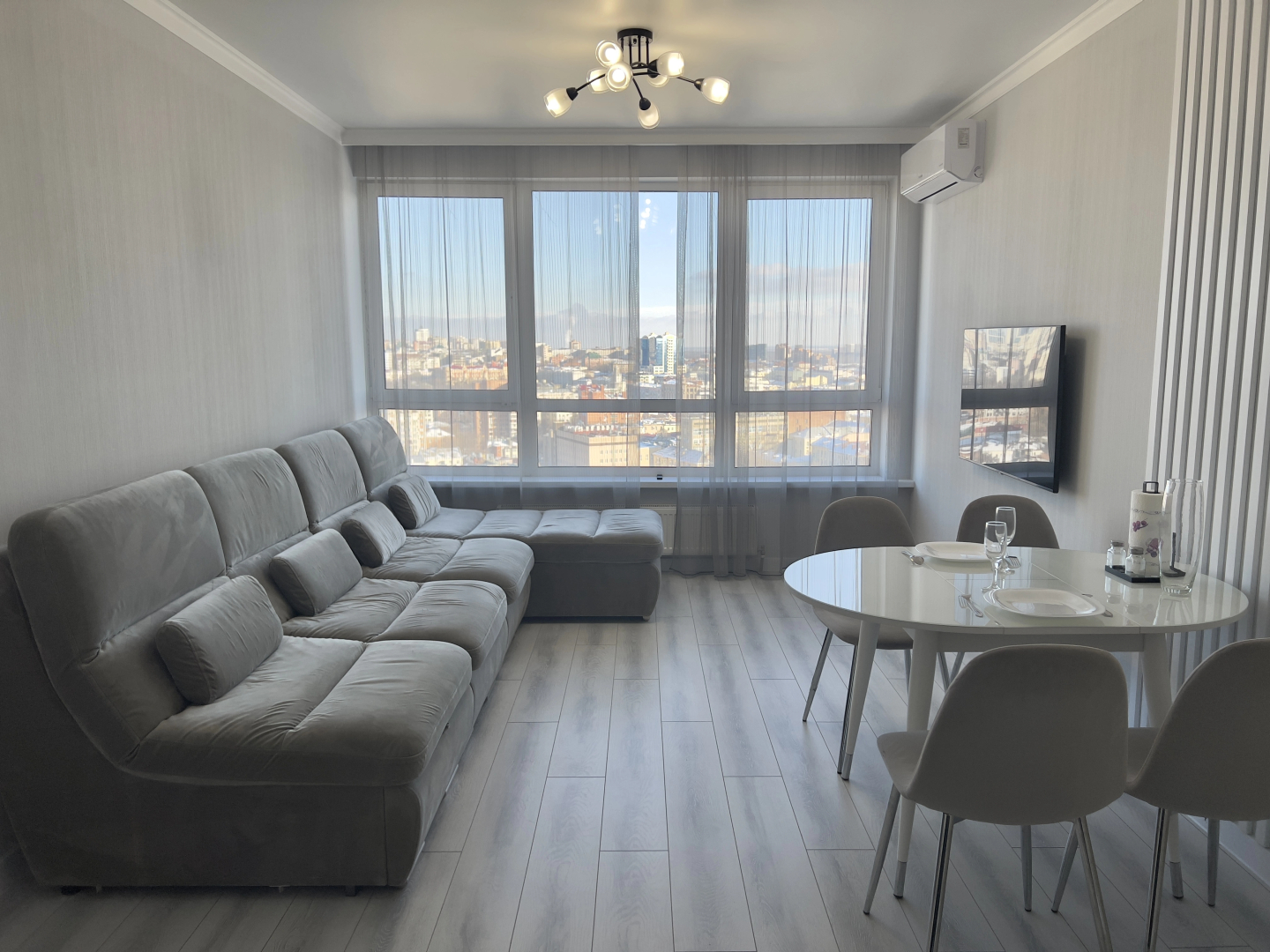 Апартаменты Smile Apartments в ЖК Доломановский