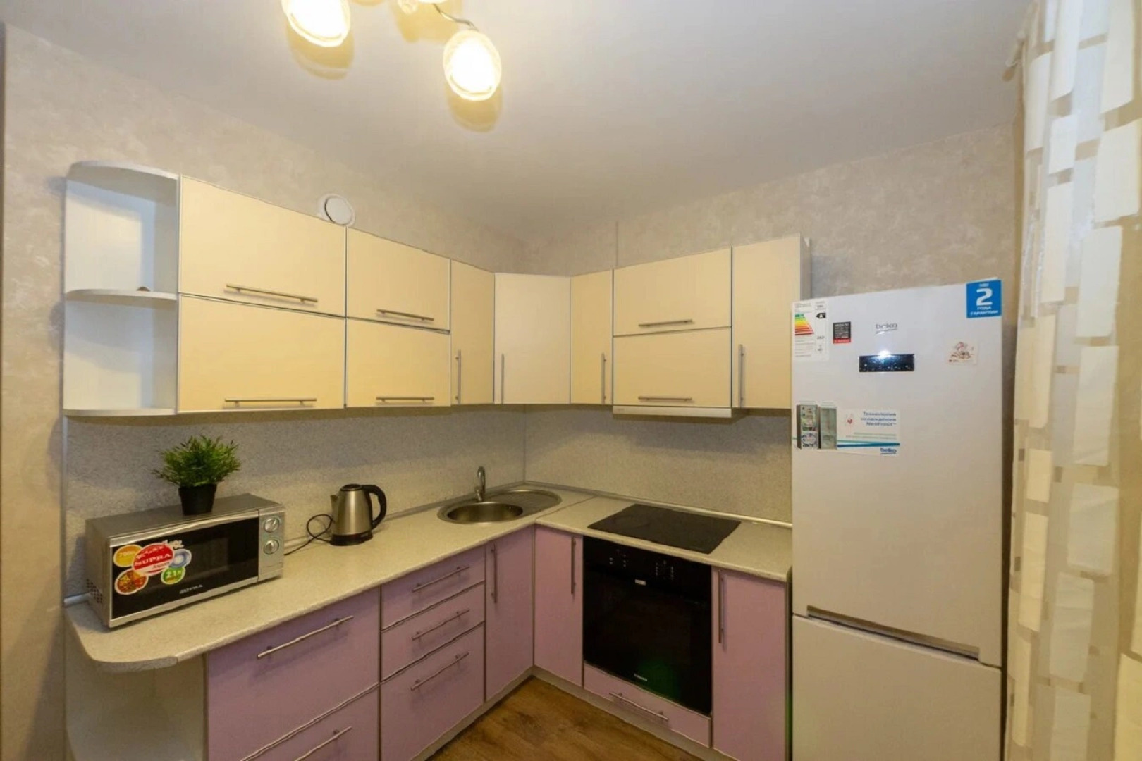 Апартаменты с Видом на Реку