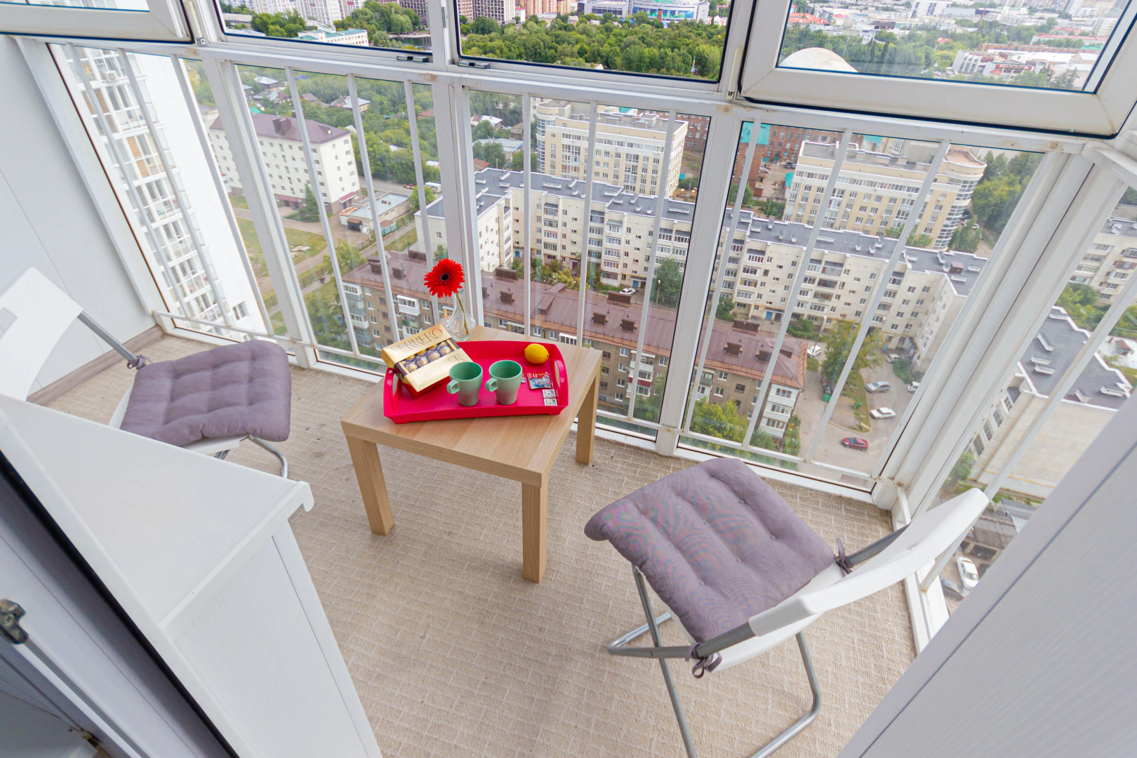 Апартаменты с Панорамным Видом в Центре Города