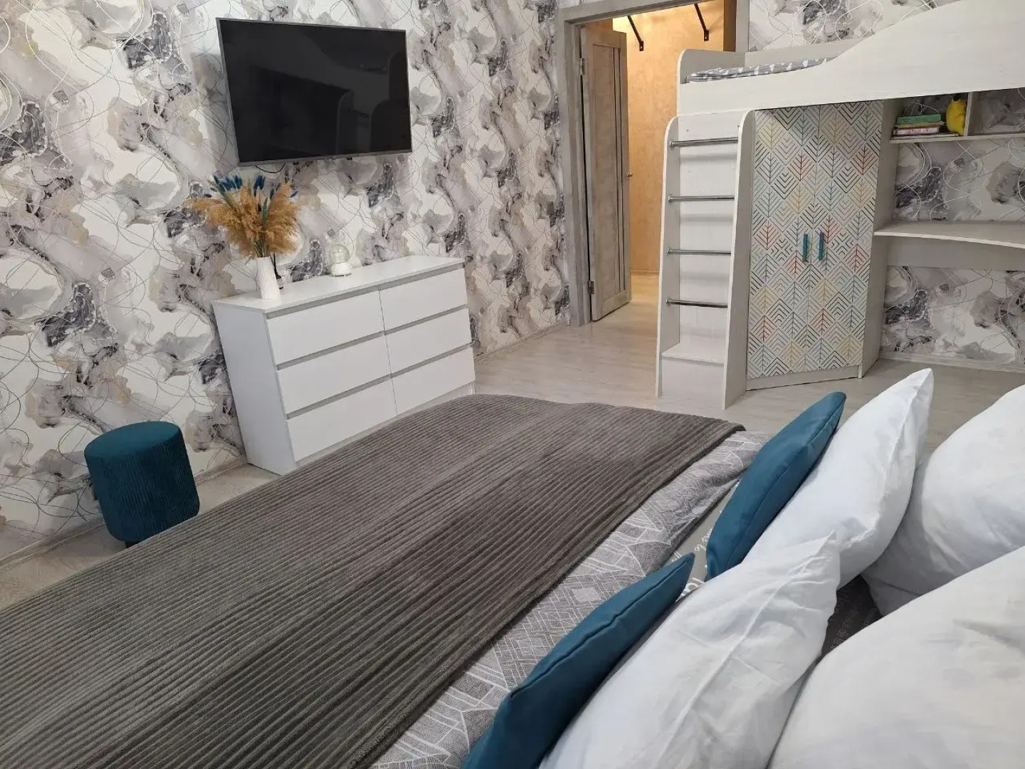 Квартира c индивидуальным парковочным местом, Батайск