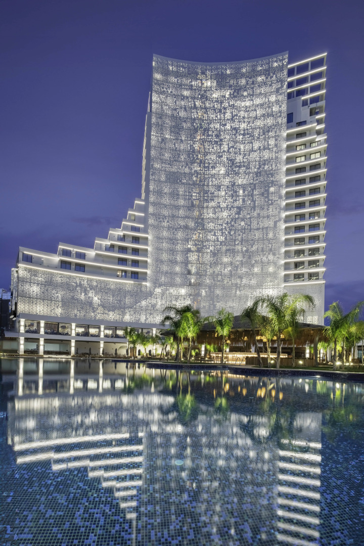 Отель Hotel Grand Sapphire Resort & Casino