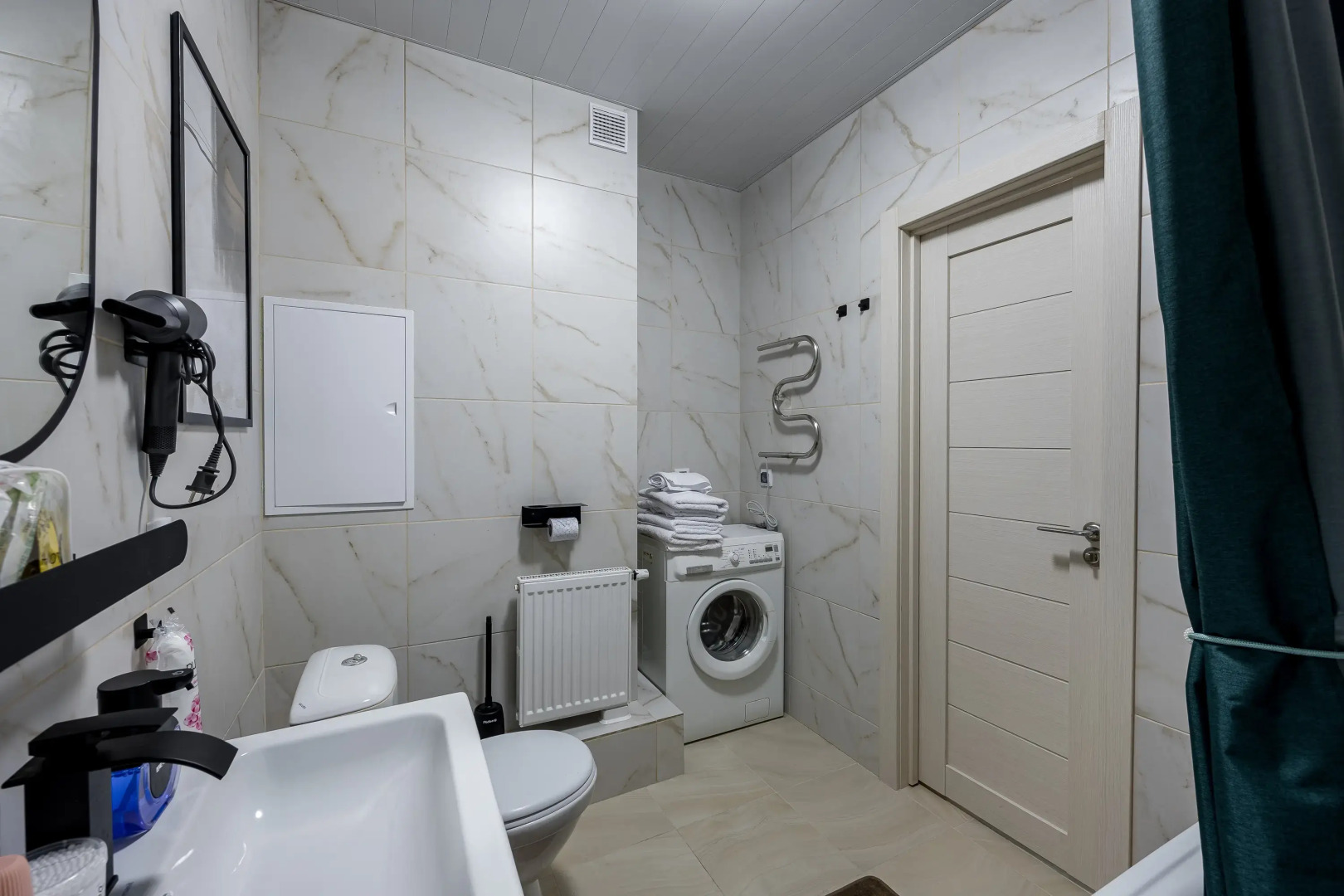 Квартира Уютная 2х комнатная у метро Нагорная