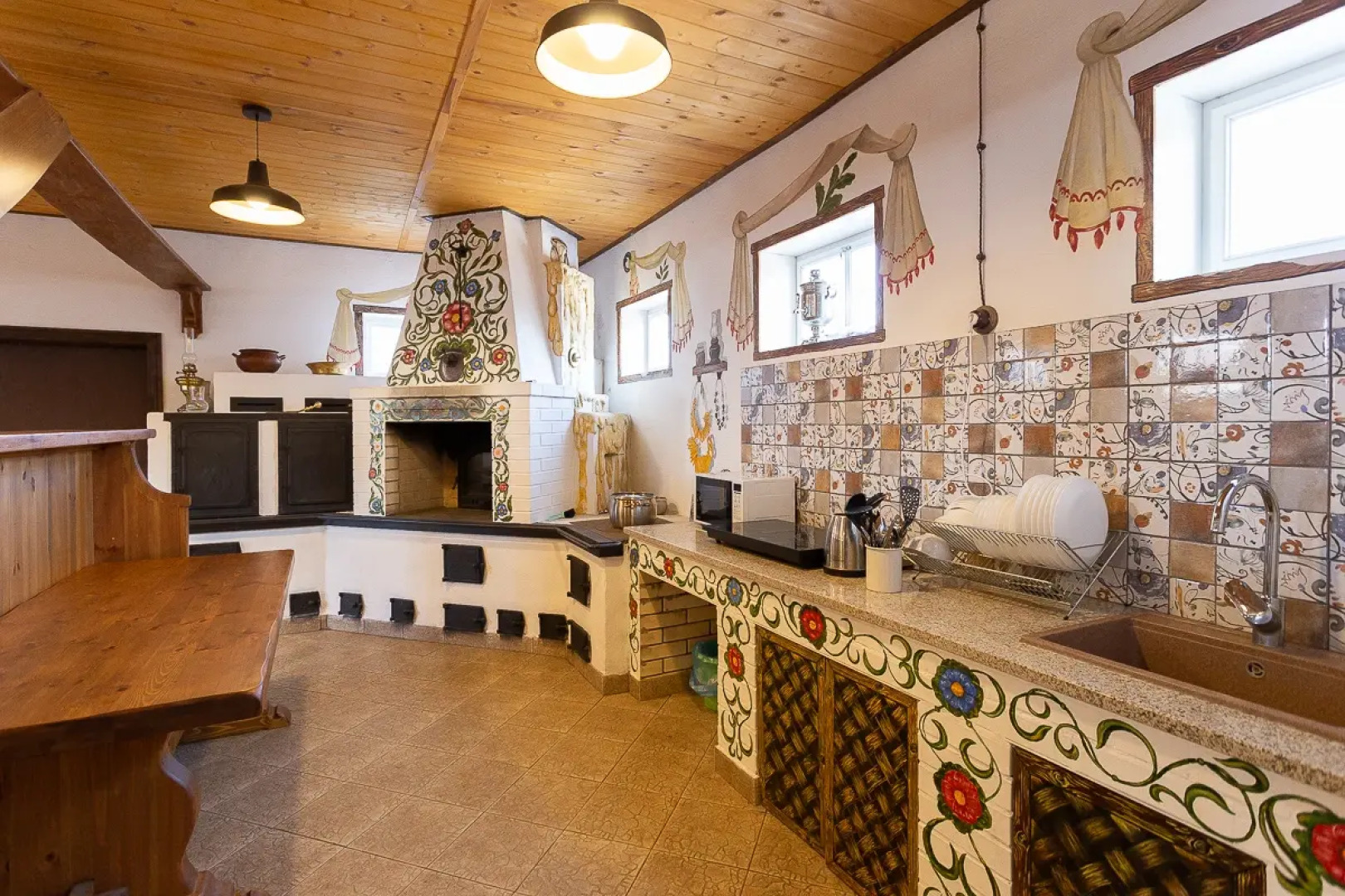 Частный дом с русской печью и баней