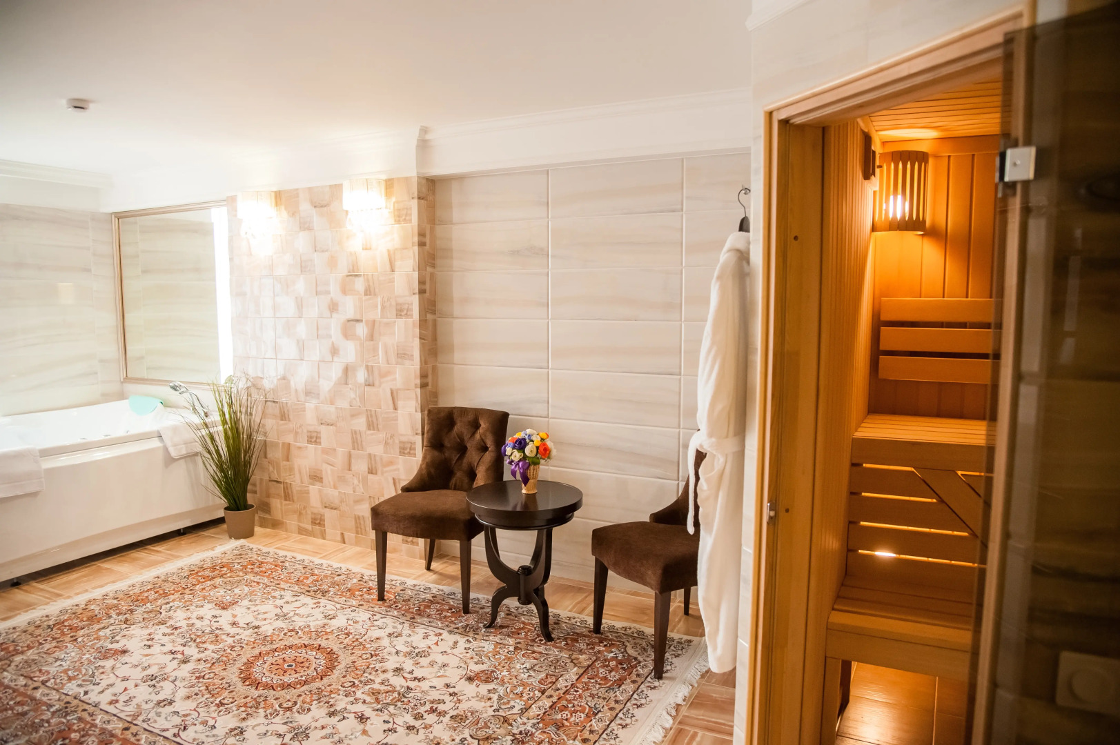 Бизнес Отель Континент