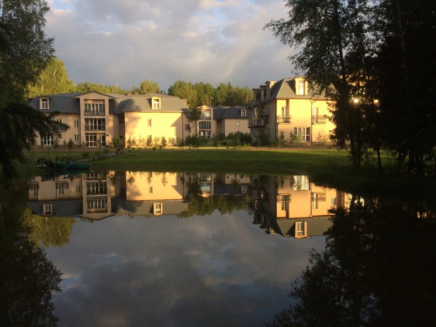 Отель Лафер Ренессанс Hotel & SPA