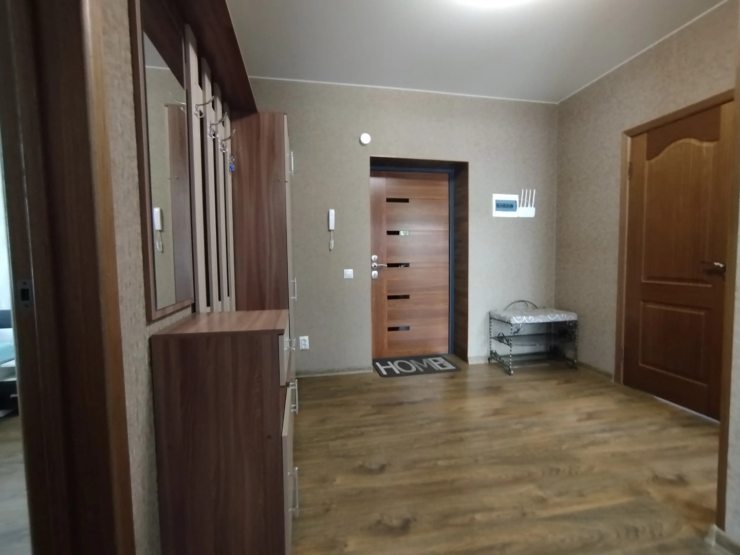 Апартаменты Уютная Двухкомнатная Квартира со Свежим Ремонтом