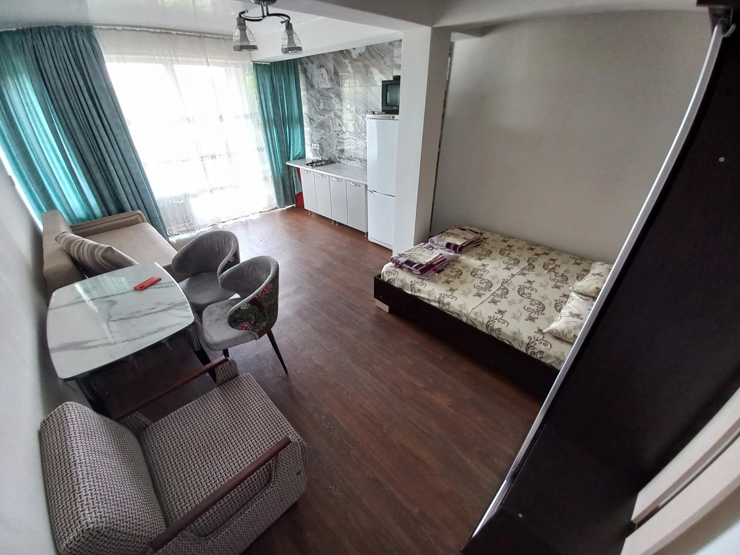 Меблированные комнаты Дом в Розах