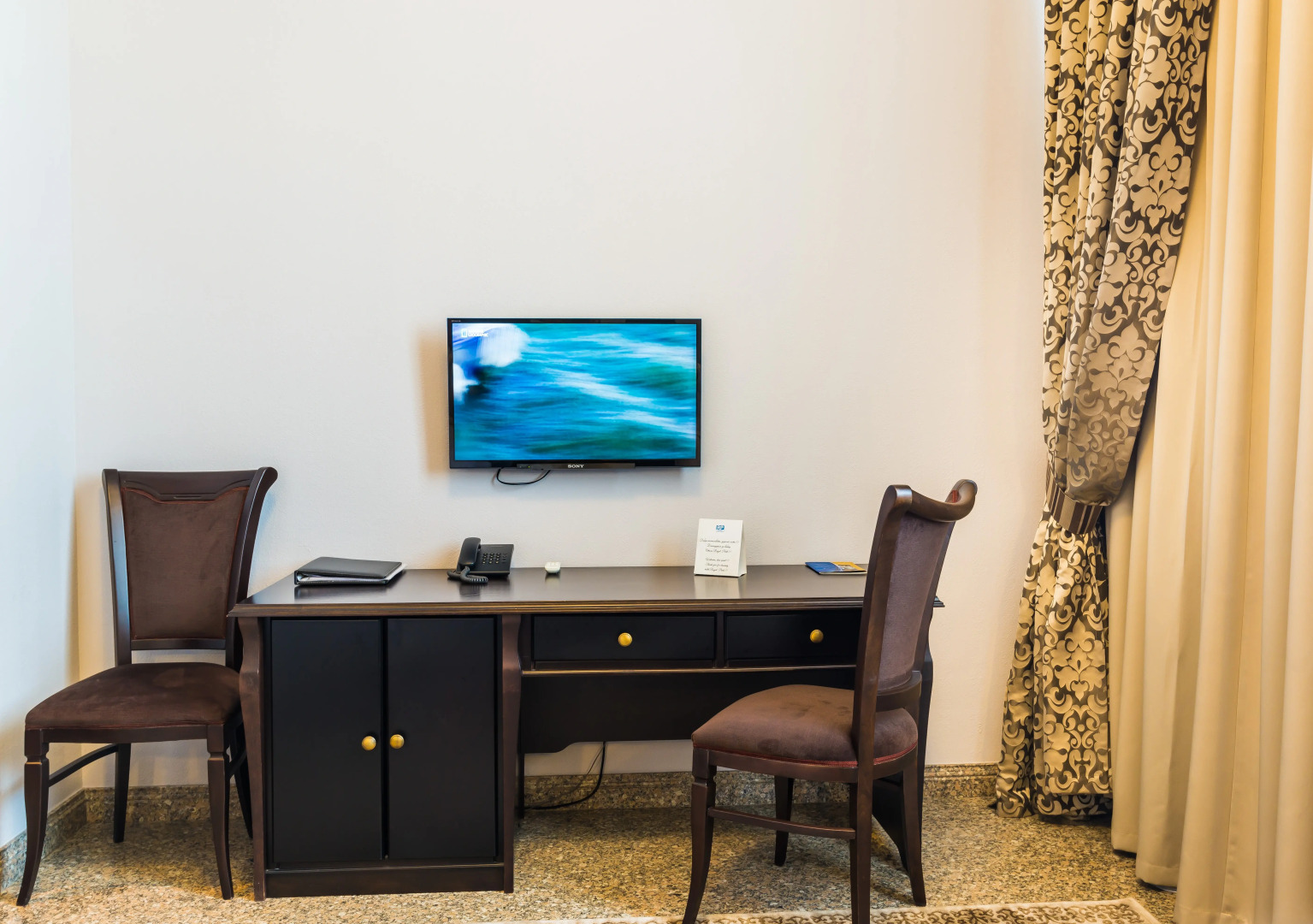 Отель Royal Park