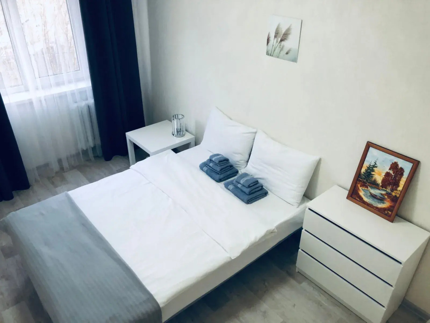 Апартаменты двухкомнатные в центре у озера