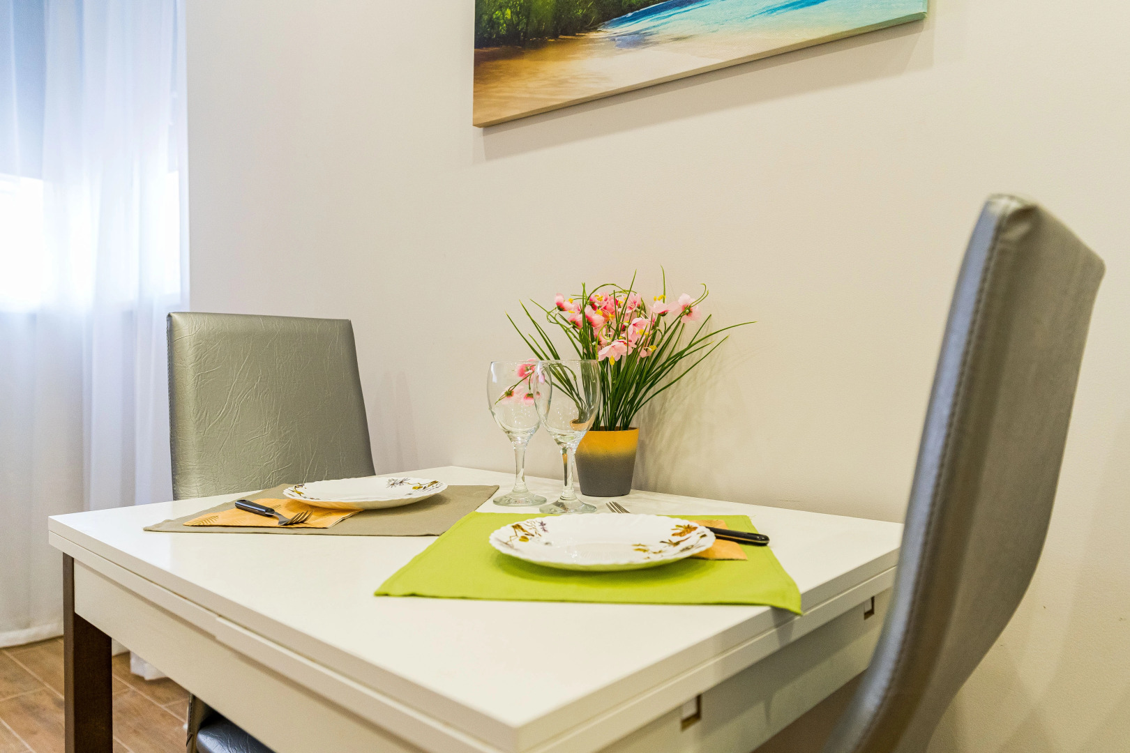 Апартаменты в Современном Жк Бельведер в Пяти Минутах Ходьбы от Моря от LetoApart