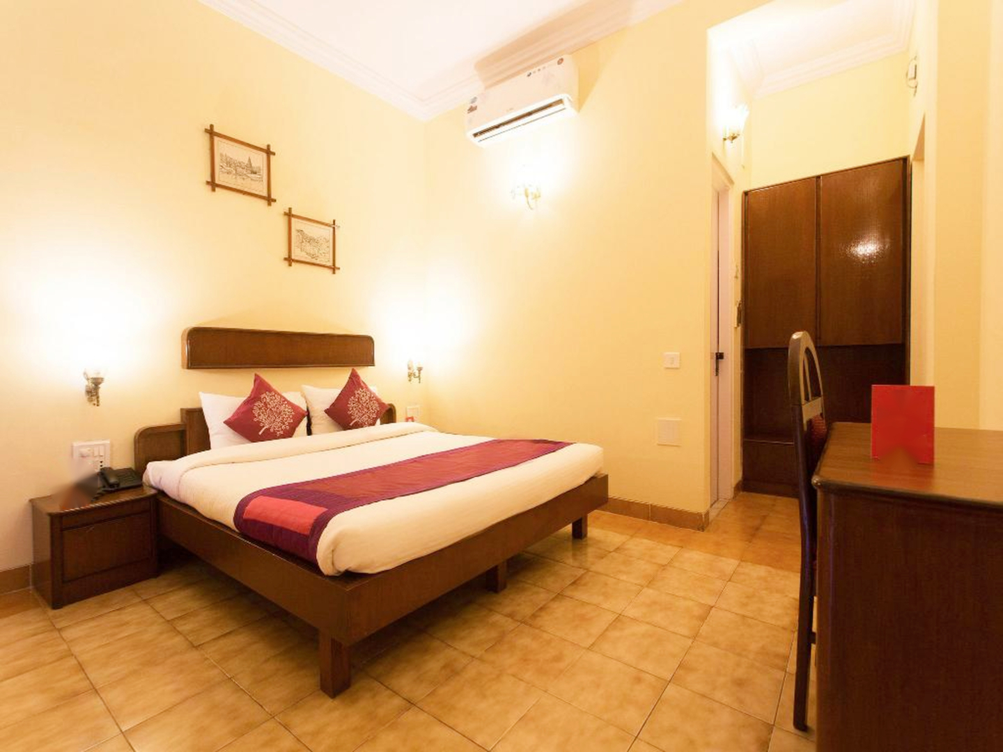 Отель The DhanHills