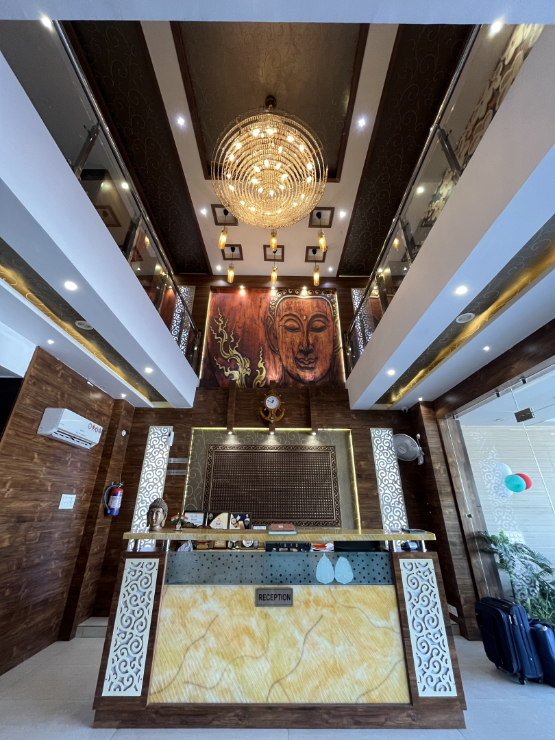 Отель Shri Sai Hotel