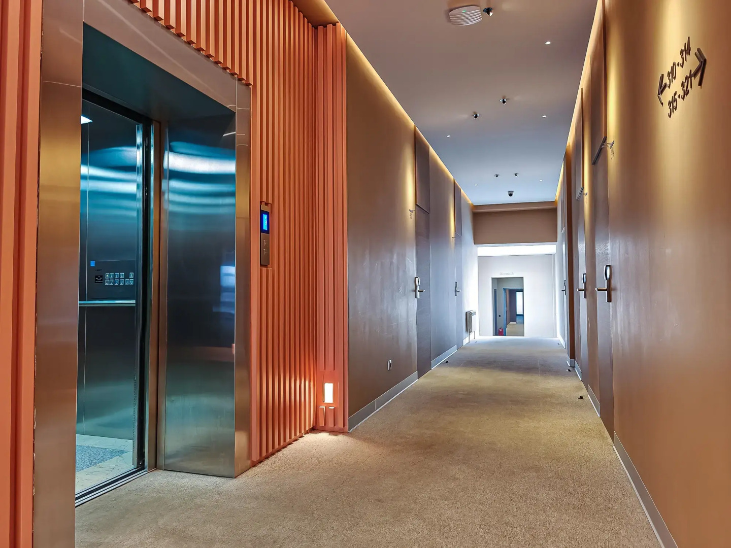 Отель Гостиничный комплекс ДК