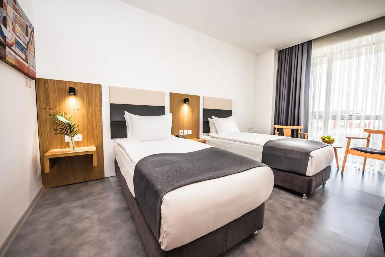 Отель Ingate Suite