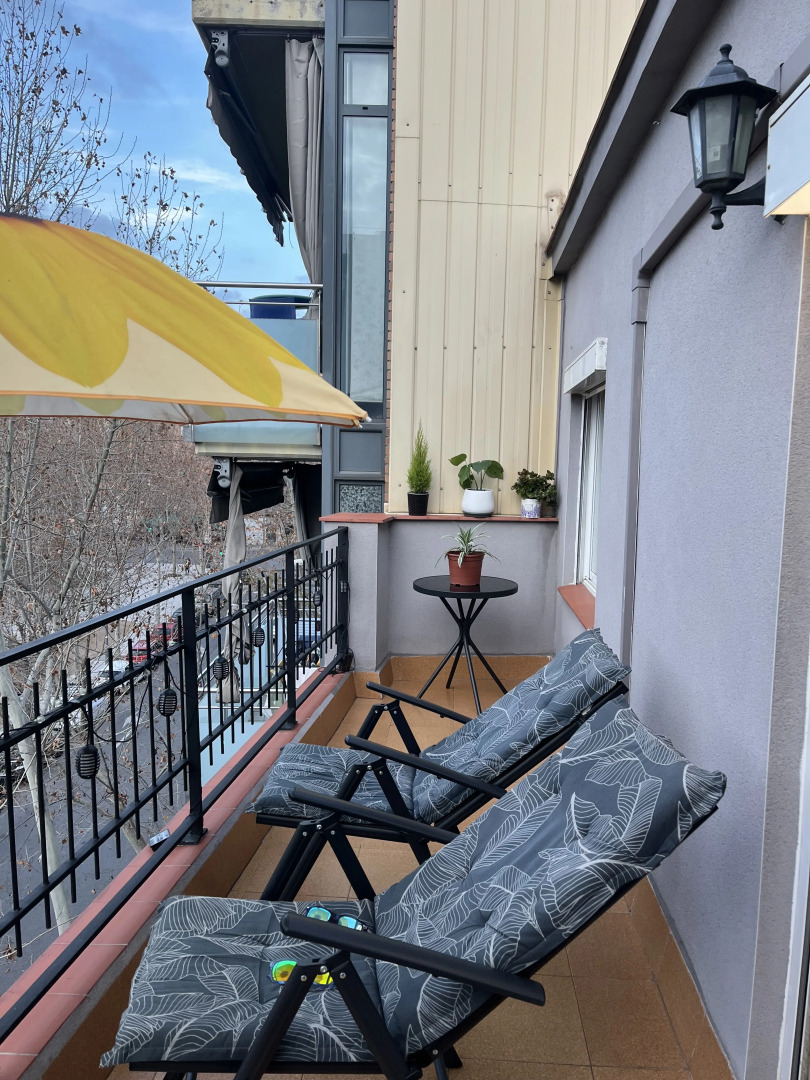 Квартира с террасой у метро